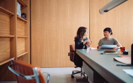 The Role of Mentorship in Preventing Workplace Conflicts