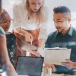 Power Dynamics in Team Settings: How to Mediate Fairly