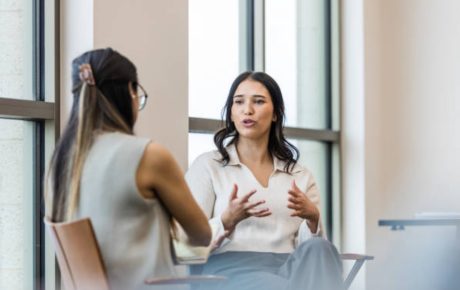 How Mediation Facilitates Equity Discussions in Performance Reviews