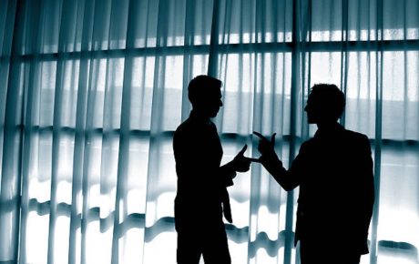 Resolving Personality Clashes in Tight-Knit Teams Through Mediation