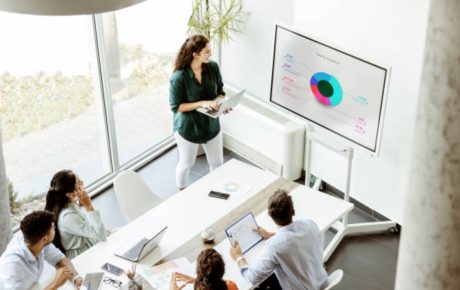 How Mediation Can Help Resolve Workplace Disputes Over Performance Metrics